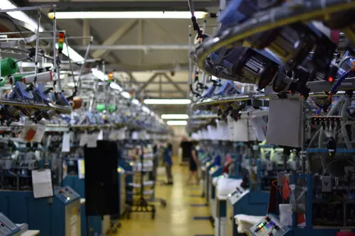 BRUBECK gyártósor modern textilipari technológiával és prémium termékek előállításával